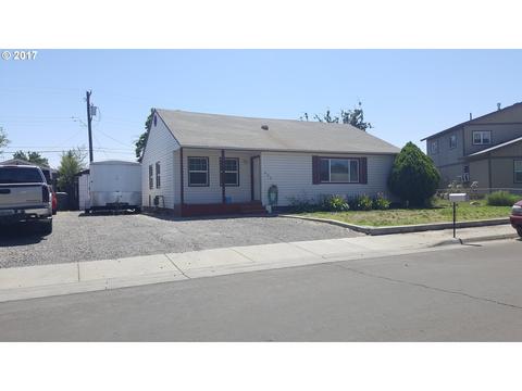 486 E Sunset Dr, Hermiston, OR 97838 photo 1