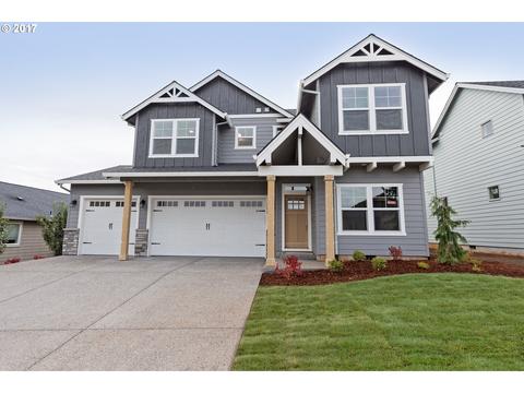 1096 E 1st Ave, Estacada, OR 97023 photo 1