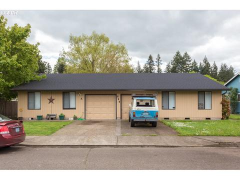 608 E 10th St, Newberg, OR 97132 photo 1