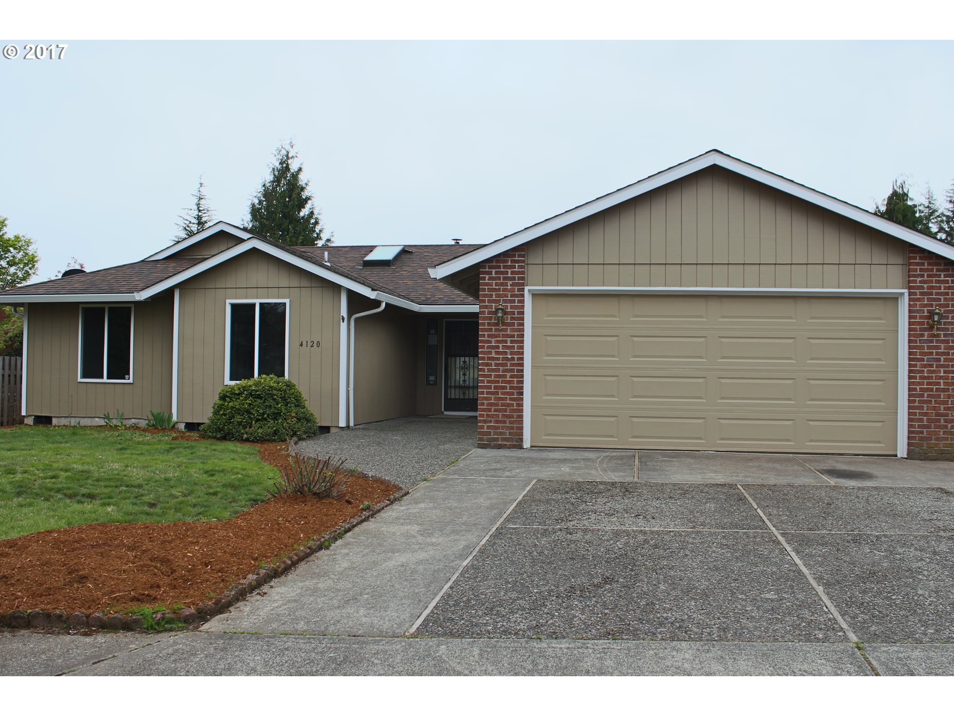 4120 SW 8th St, Gresham, OR 97030 photo 1