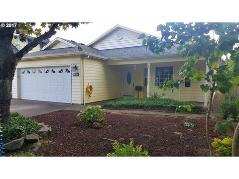 3367 4th St, Hubbard, OR 97032 photo 1