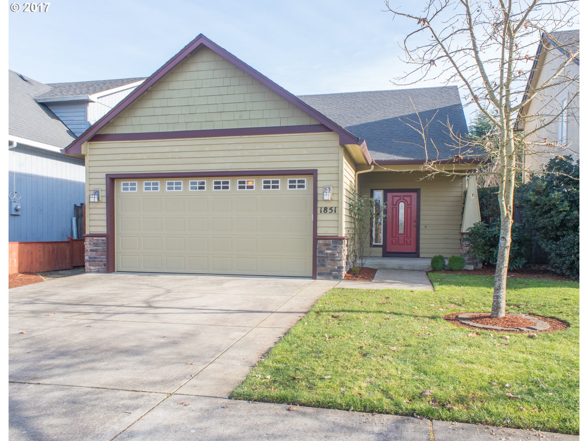 1851 Enchantment Dr, Eugene, OR 97402 photo 1