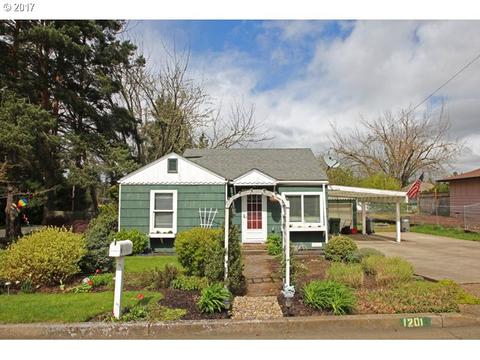 1201 Clinton Dr, Eugene, OR 97401 photo 1