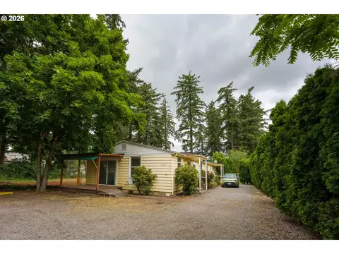 18427 SE Yamhill St, Portland, OR 97233