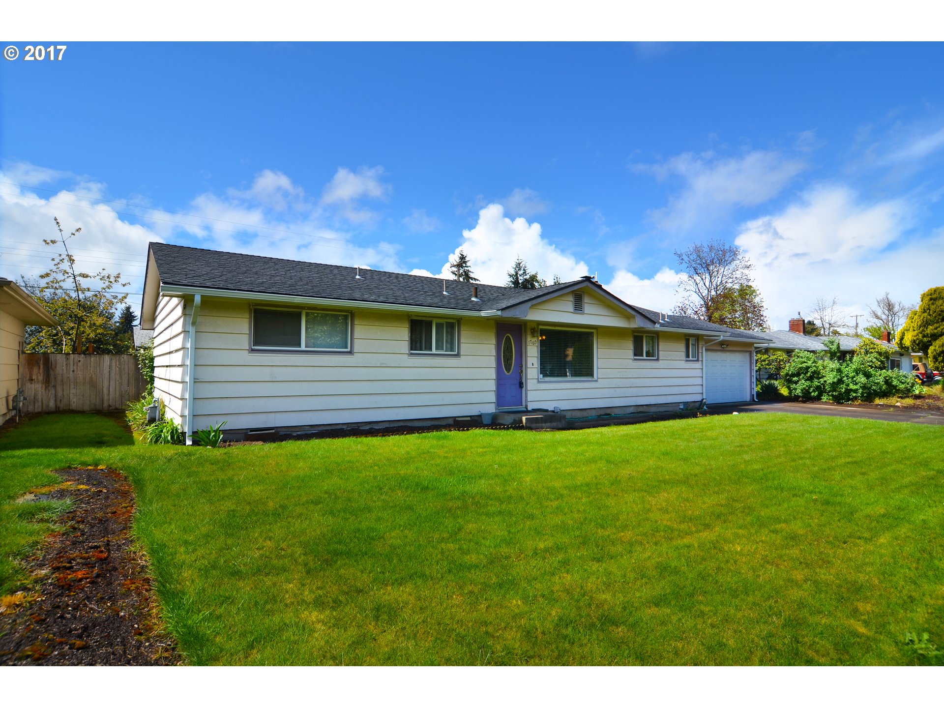 1760 Grove St, Eugene, OR 97404 photo 1
