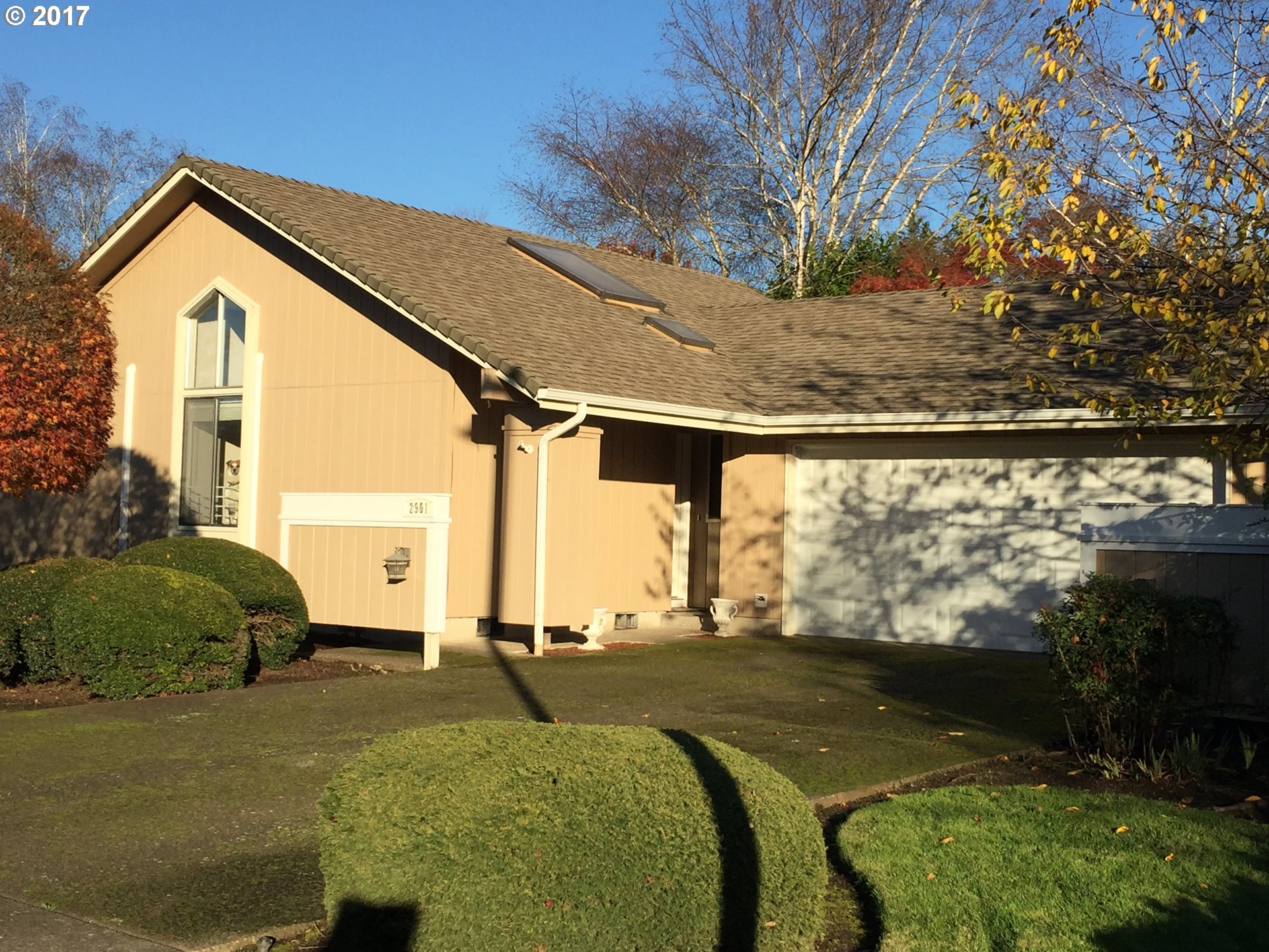 2901 Metolius Dr, Eugene, OR 97408 photo 1