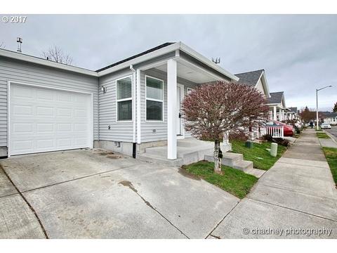 951 SW Junction Pl, Gresham, OR 97080 photo 1