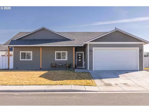 587 SW Cottonwood Dr, Hermiston, OR 97838