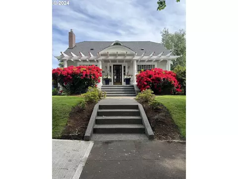 700 W 23rd St, Vancouver, WA 98660