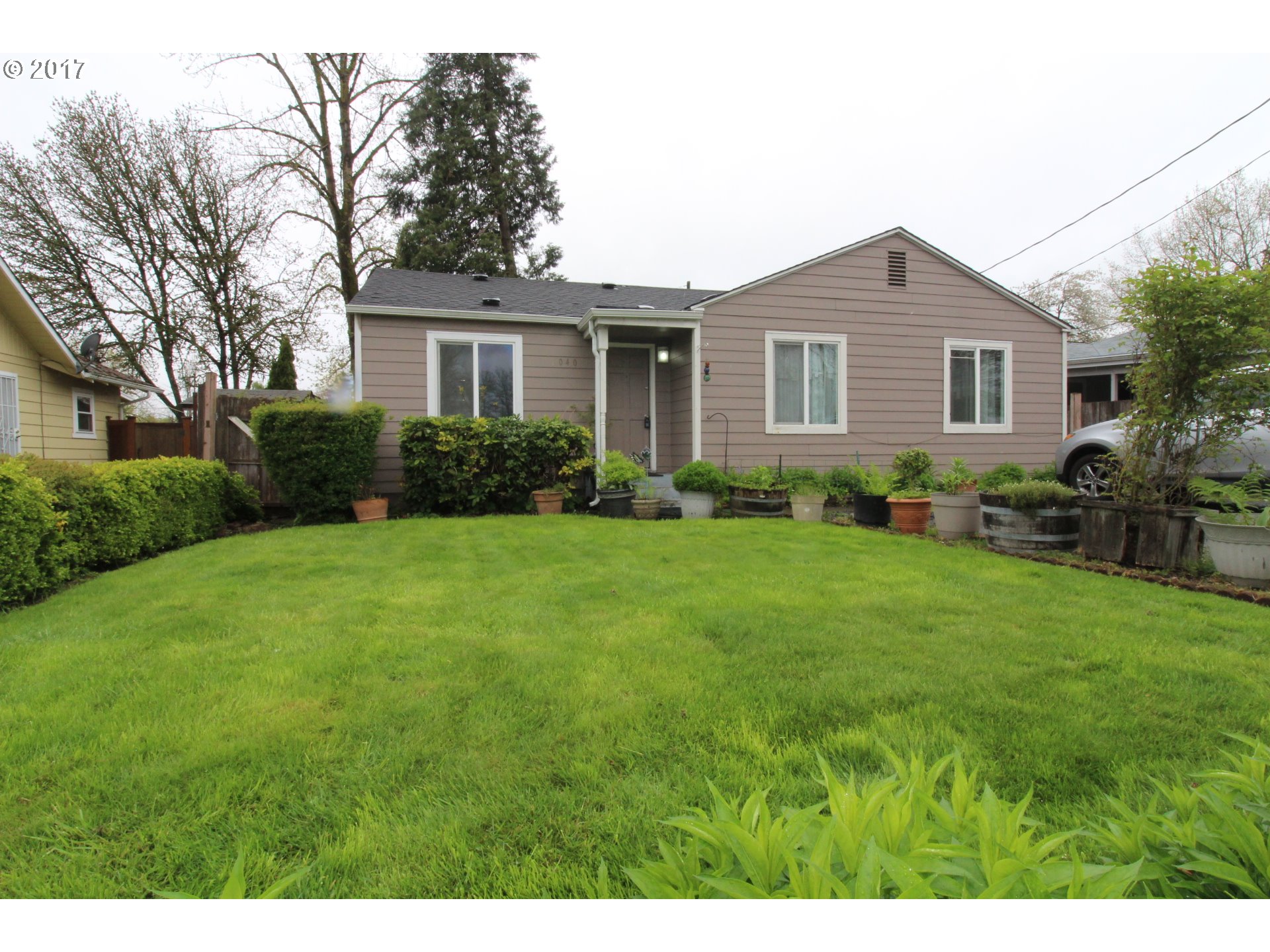 1040 21st St, Springfield, OR 97477 photo 1