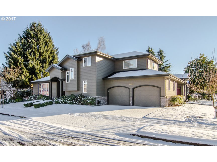 1491 Diamond St, Springfield, OR 97477 photo 1