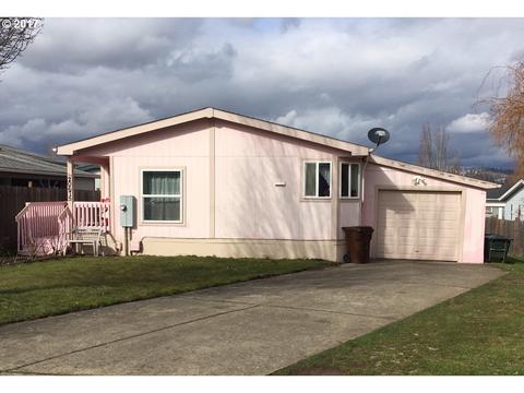 20675 NE Skyview Dr, Fairview, OR 97024 photo 1