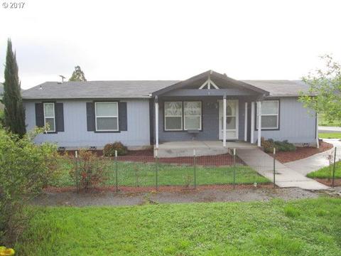 594 Birch St, Yoncalla, OR 97499 photo 1