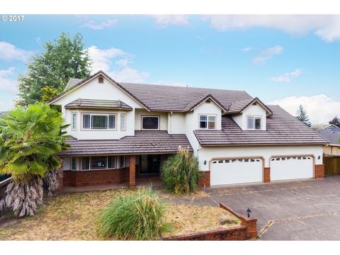 1743 Victorian Way, Eugene, OR 97401 photo 1