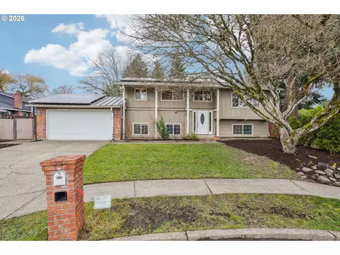 3660 NW 181st Pl, Portland, OR 97229