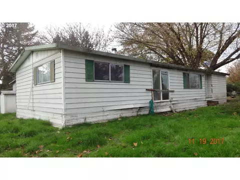 314 Fourth St, Dillard, OR 97432 photo 1