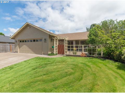 2561 Cubit St, Eugene, OR 97402 photo 1