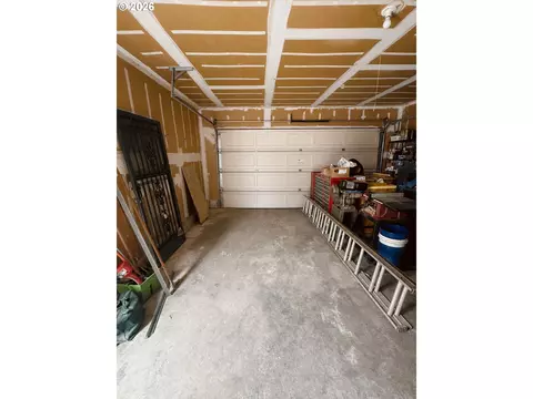 Other - 3182 NE 16th St, Gresham, OR 97030 photo 5 of 7
