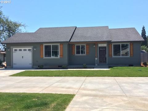 3667 Yogi Way, Eugene, OR 97404 photo 1