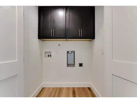 Other - 231 S 41st Pl, Springfield, OR 97478 photo 2 of 3