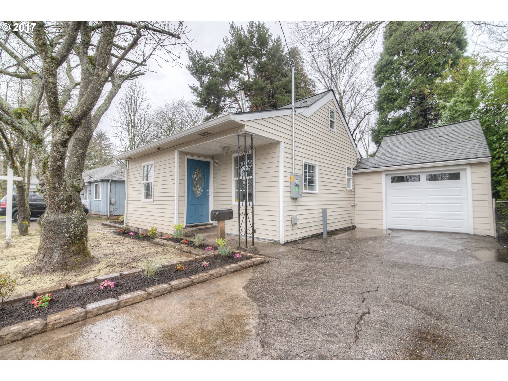 101 NW 13th St, Gresham, OR 97030 photo 1