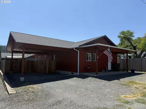 Other - 120 E Date St, Powers, OR 97466 photo 4 of 9