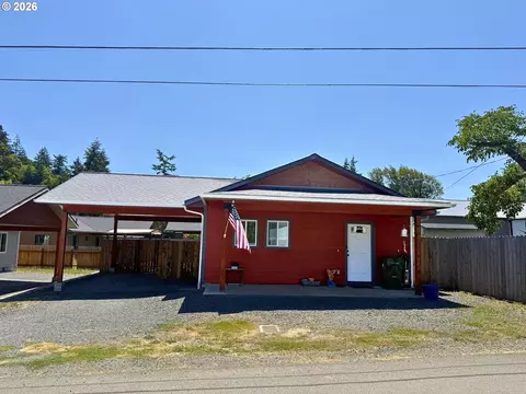 120 E Date St, Powers, OR 97466