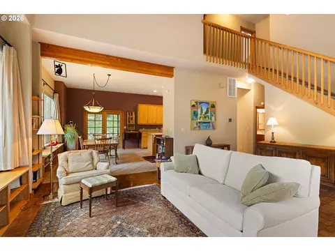 Living - 217 Rockridge Loop, Eugene, OR 97405 photo 5 of 5