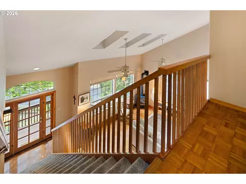 Entry Way - 217 Rockridge Loop, Eugene, OR 97405 photo 3 of 3