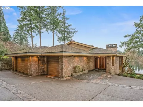 2815 Arrowhead Ct, Lake Oswego, OR 97034