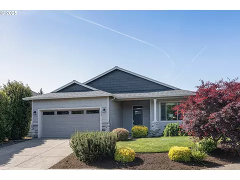654 Patrol St, Molalla, OR 97038