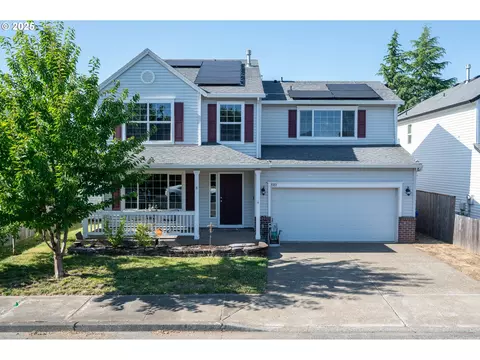 2322 N Irvine St, Cornelius, OR 97113