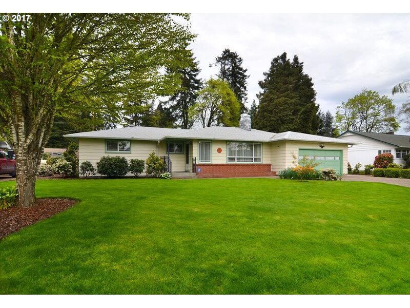 444 W Azalea Ave, Eugene, OR 97404 photo 1