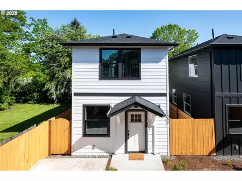 1601 NE Liberty St, Portland, OR 97211
