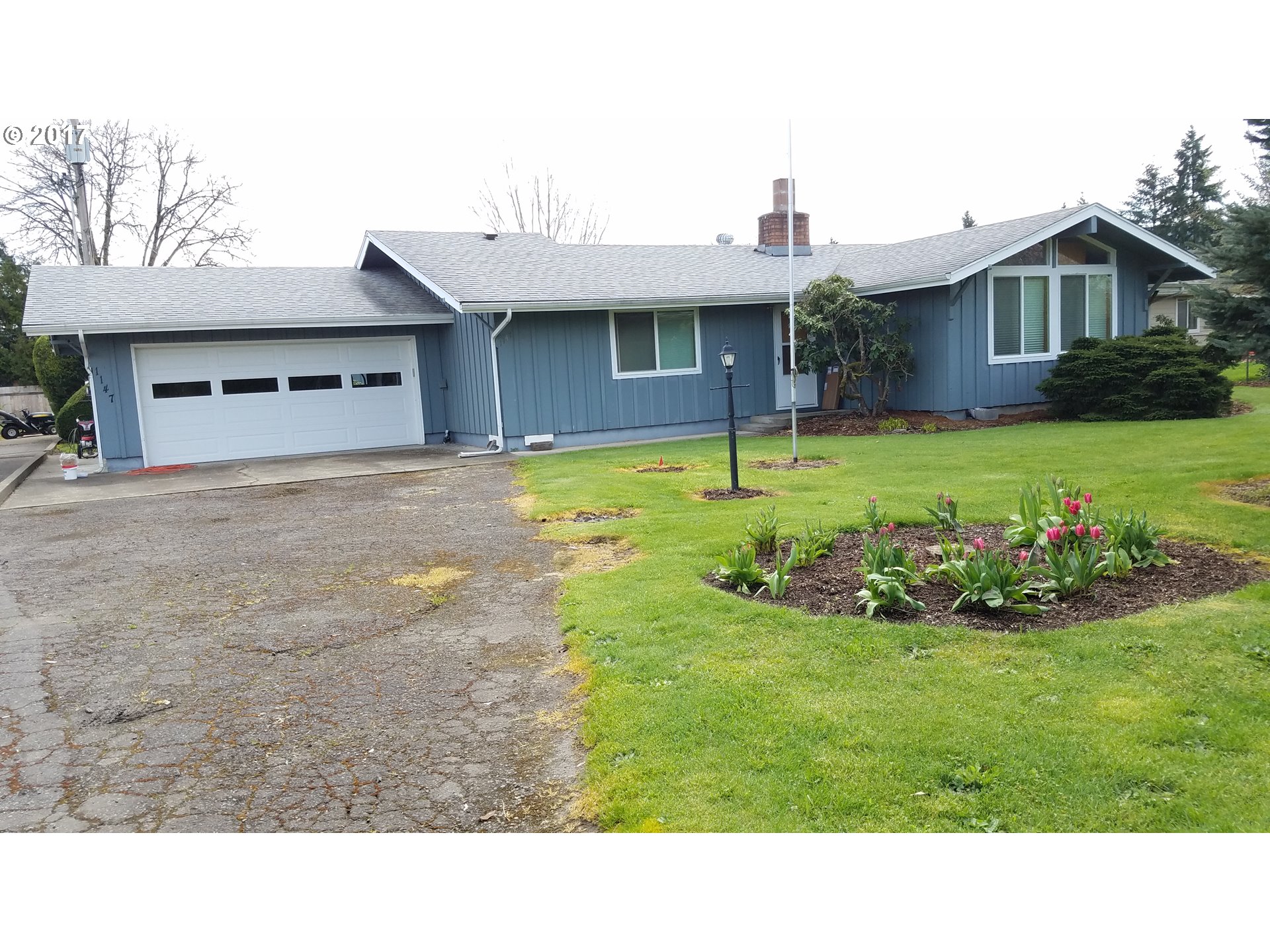 1147 Laurel Ave, Springfield, OR 97478 photo 1