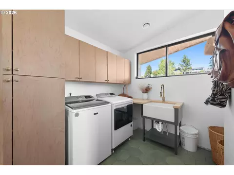 Other - 210 Pace Ave, Enterprise, OR 97828 photo 6 of 13