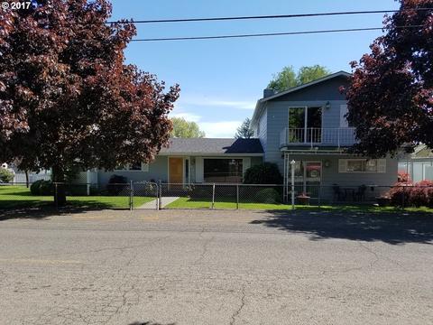 4020 NE Riverside Ave, Pendleton, OR 97801 photo 1
