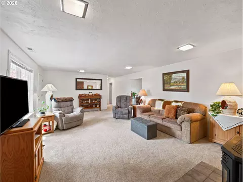 Other - 13606 S Vick Rd, Molalla, OR 97038 photo 4 of 13