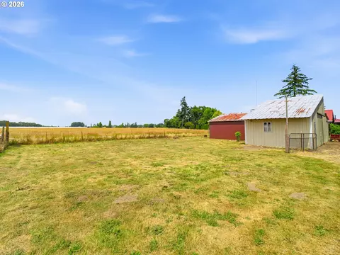 Exterior - 13606 S Vick Rd, Molalla, OR 97038 photo 7 of 9