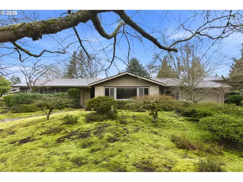 9145 SW Alpine Ter, Portland, OR 97225
