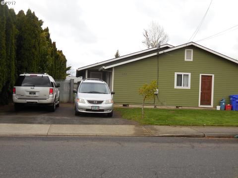 733 S 12th Ave, Cornelius, OR 97113 photo 1