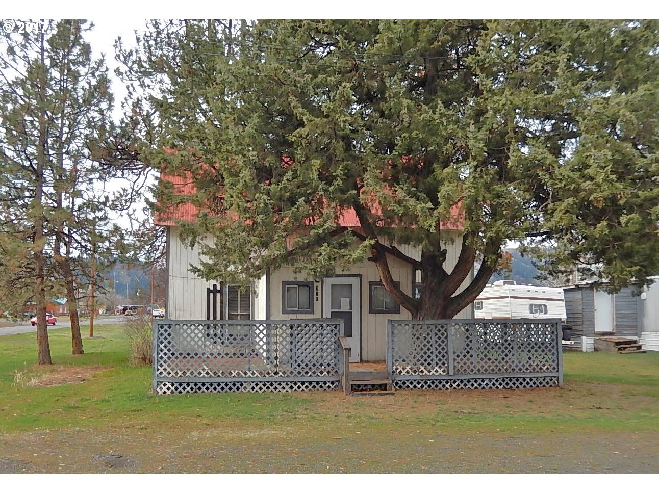 210 N 15th Ave, Elgin, OR 97827 photo 1