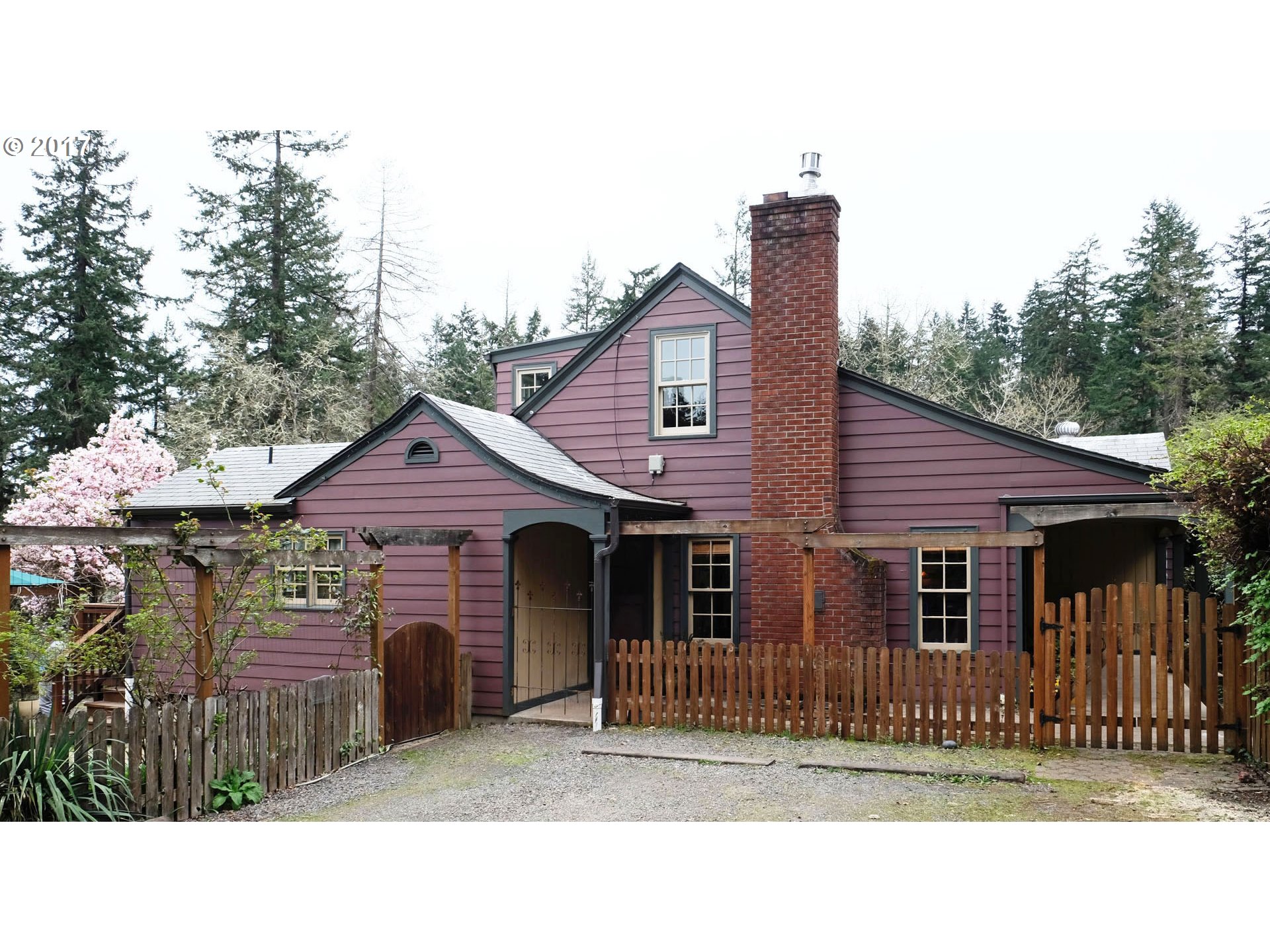 3025 Friendly St, Eugene, OR 97405 photo 1