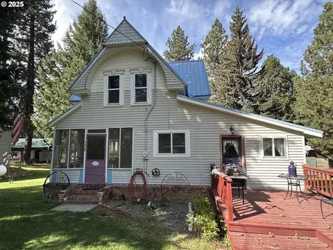 175 S Bonanza St, Sumpter, OR 97877