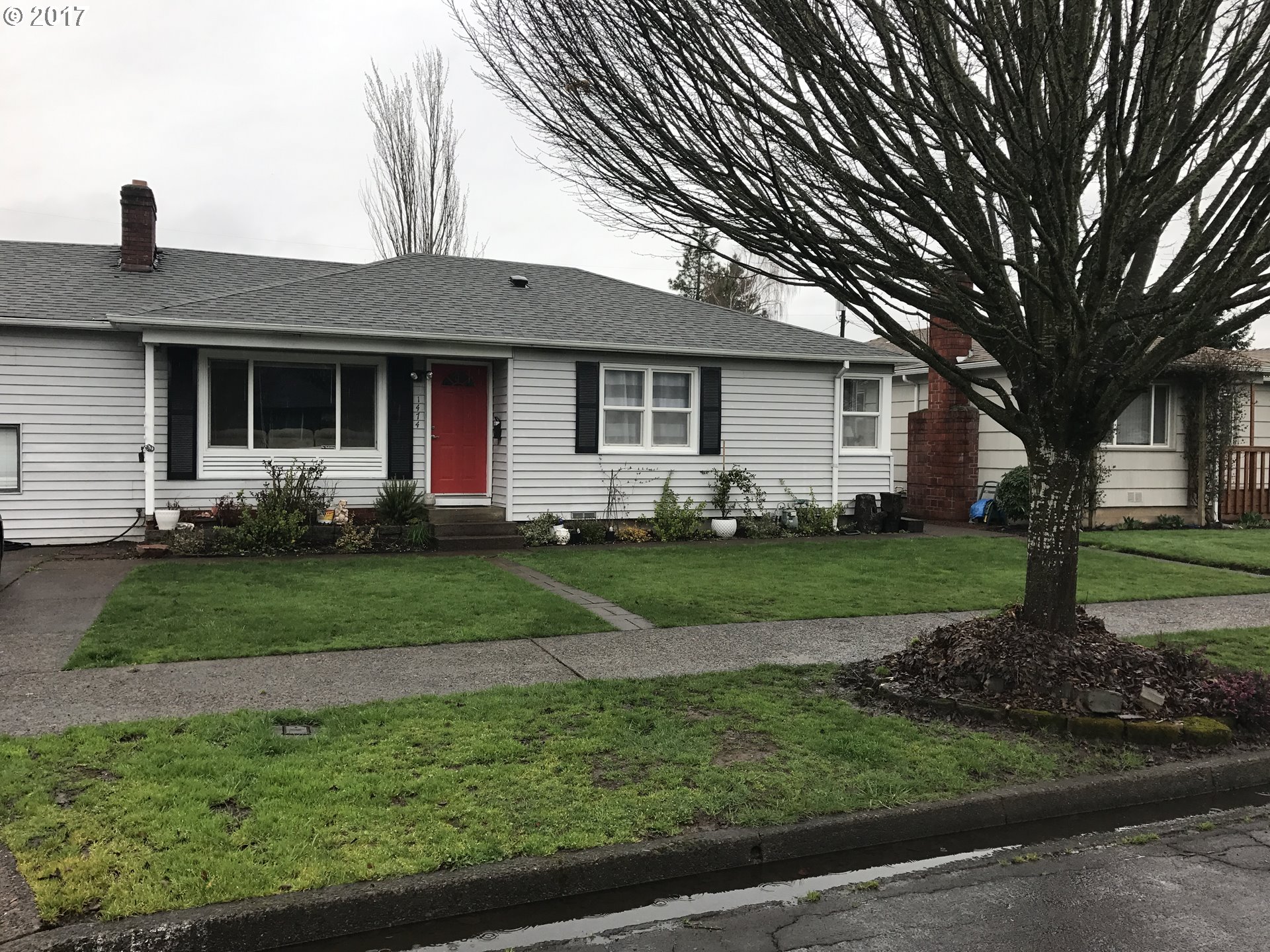 1474 C St, Springfield, OR 97477 photo 1