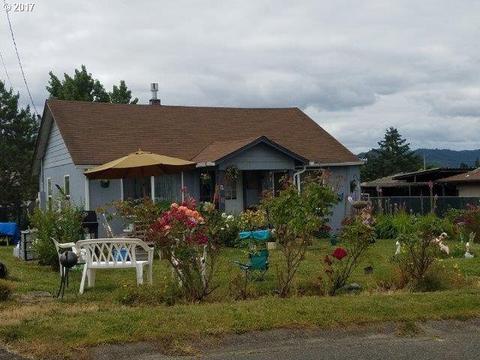 40 NW Jorgen St, Winston, OR 97496 photo 1