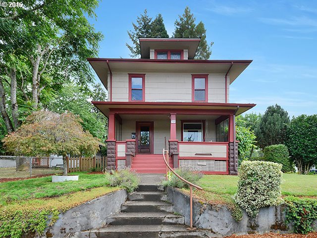 708 NE 2nd Ave, Camas, WA 98607 photo 1