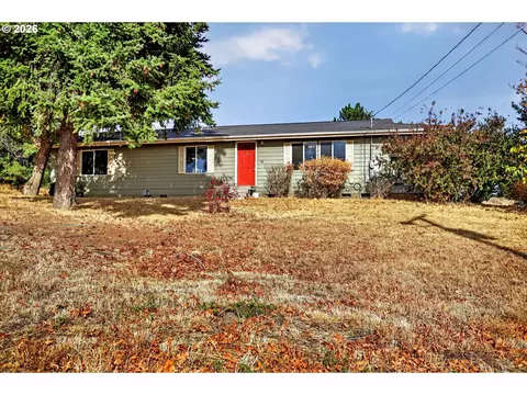 Exterior - 402 Jefferson St, Moro, OR 97039 photo 12 of 16