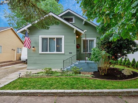 506 E 5th St, Newberg, OR 97132 photo 1