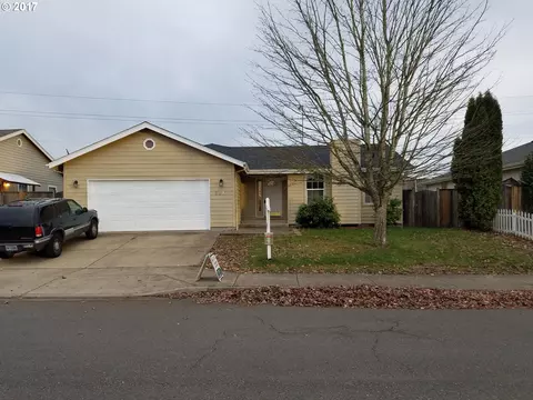2237 Parker Pl, Eugene, OR 97402 photo 1